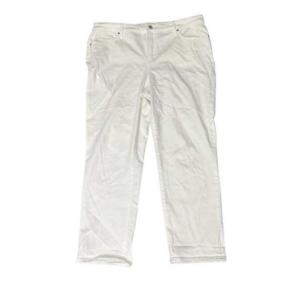 Chico's White Girlfriend Slim Leg Crop Jeans Size 14 - Picture 1 of 5